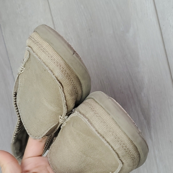 Crocs Women Outdoor Comfort Slip on Rubber outsole shoes sz 6 - Picture 3 of 10